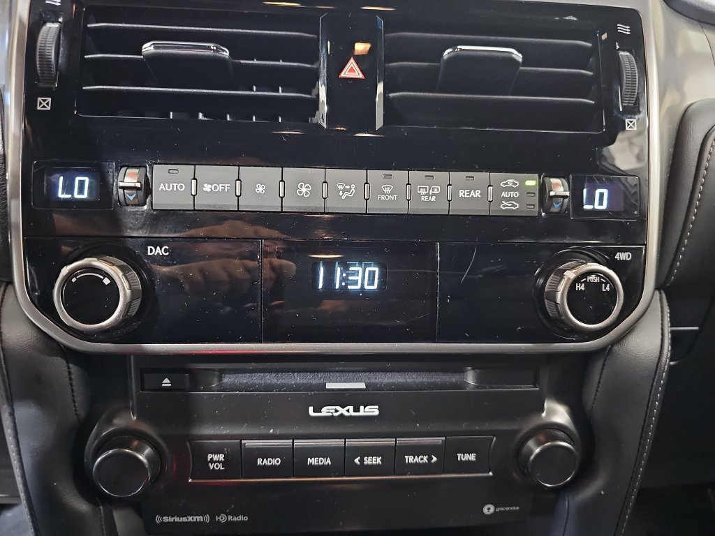 Certified 2023 Lexus GX 460 Premium w/ Premium Package AWD/4WD image 22