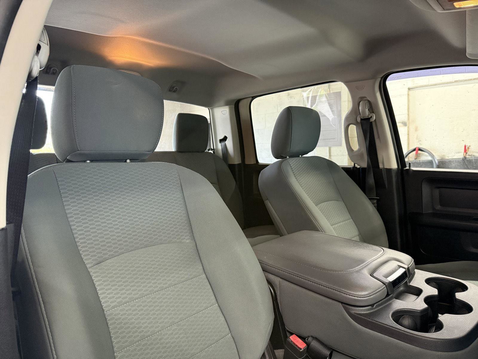 Used 2014 RAM 1500 Express AWD/4WD image 28