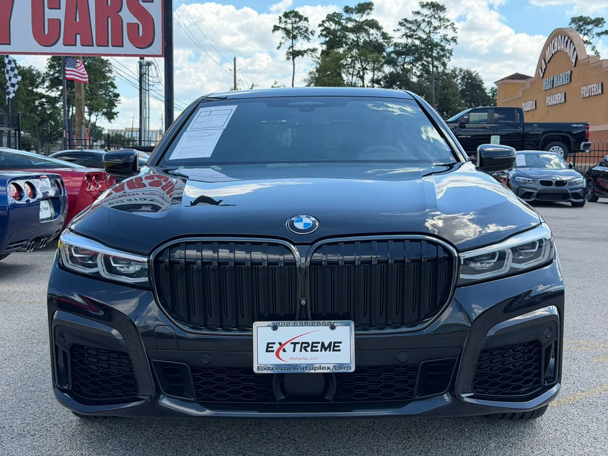 Used 2020 BMW 750i xDrive w/ Autobahn Package AWD/4WD image 2