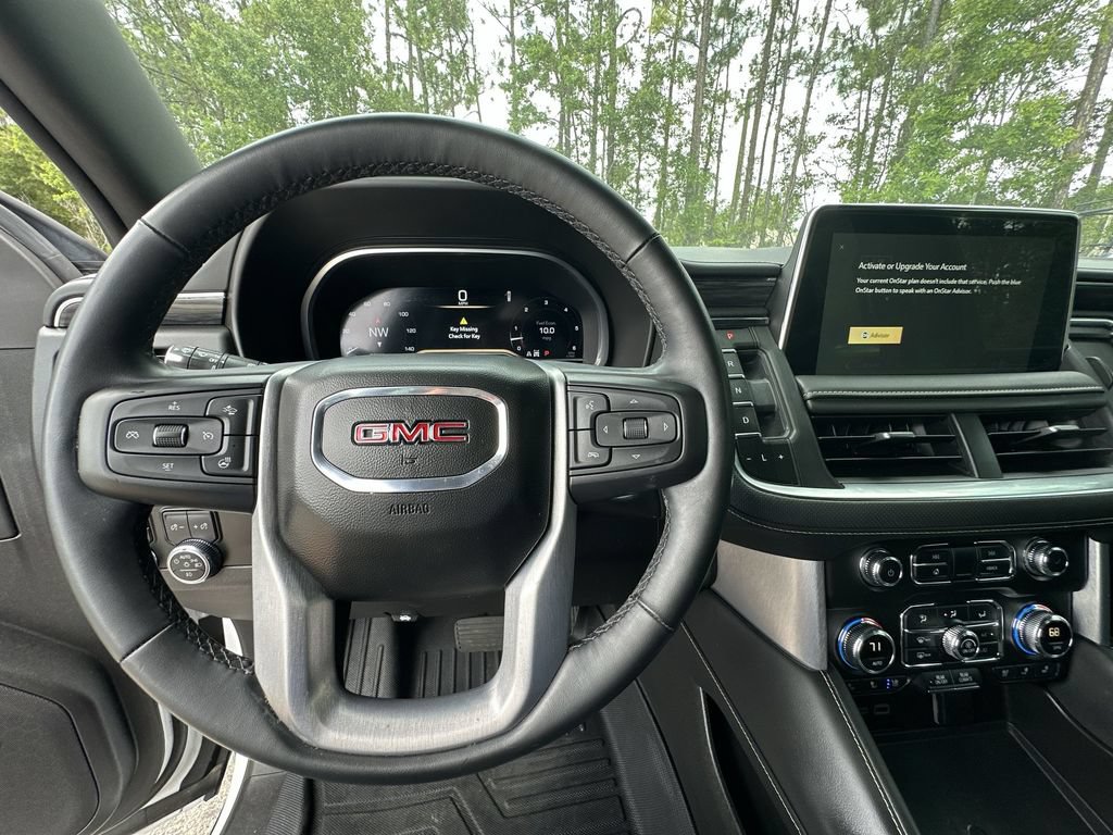 Certified 2023 GMC Yukon SLT w/ SLT Premium Package AWD/4WD image 11