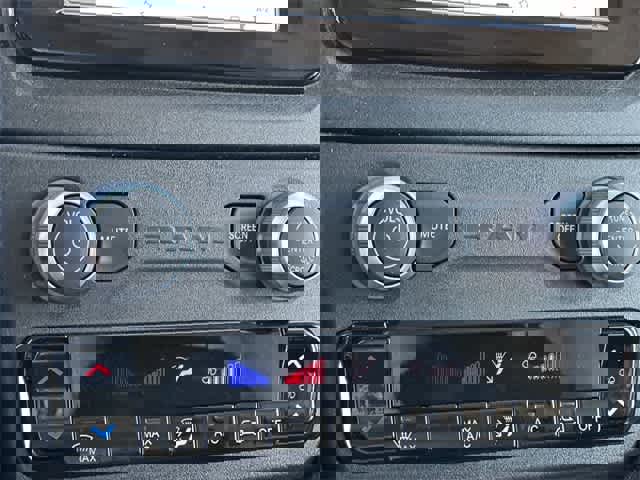 Used 2023 RAM ProMaster 2500 image 13