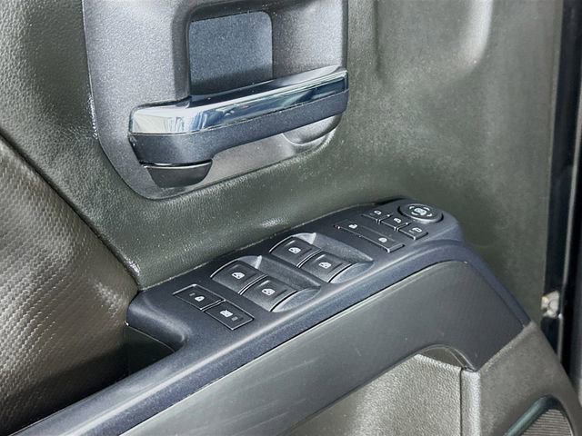 Used 2015 GMC Sierra 2500 SLT w/ All-Terrain HD Package image 17