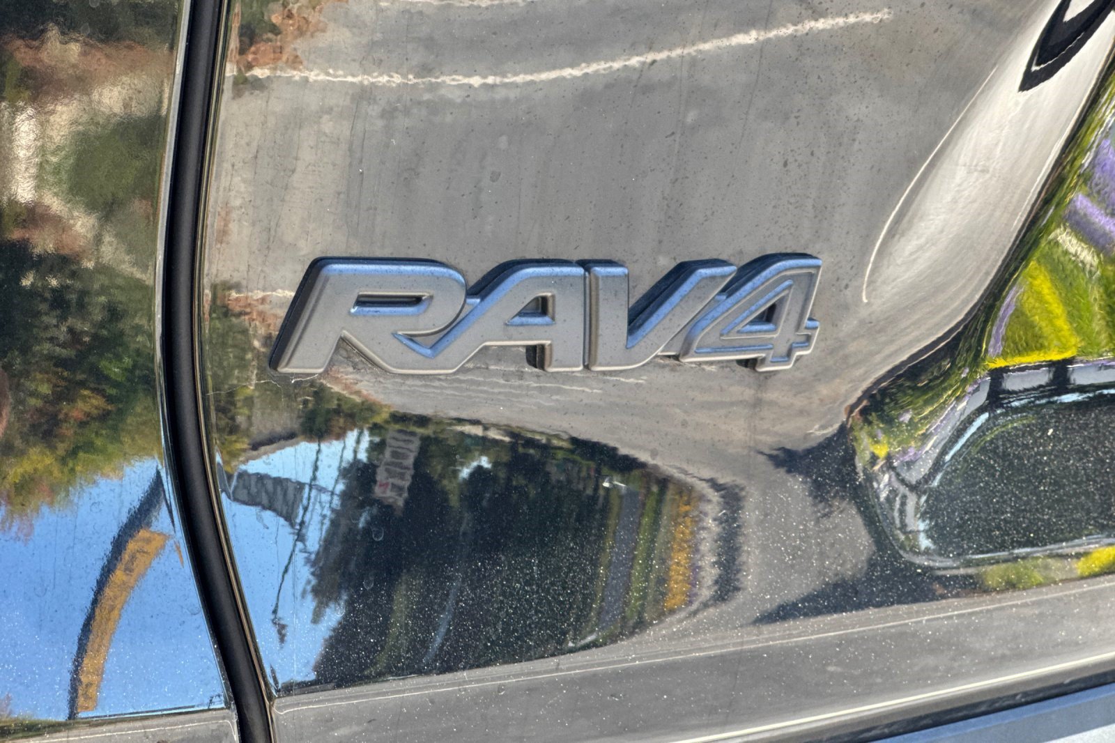 Used 2023 Toyota RAV4 XLE w/ Convenience Package AWD/4WD image 38