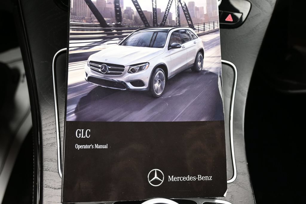 Used 2017 Mercedes-Benz GLC 300 4MATIC image 55