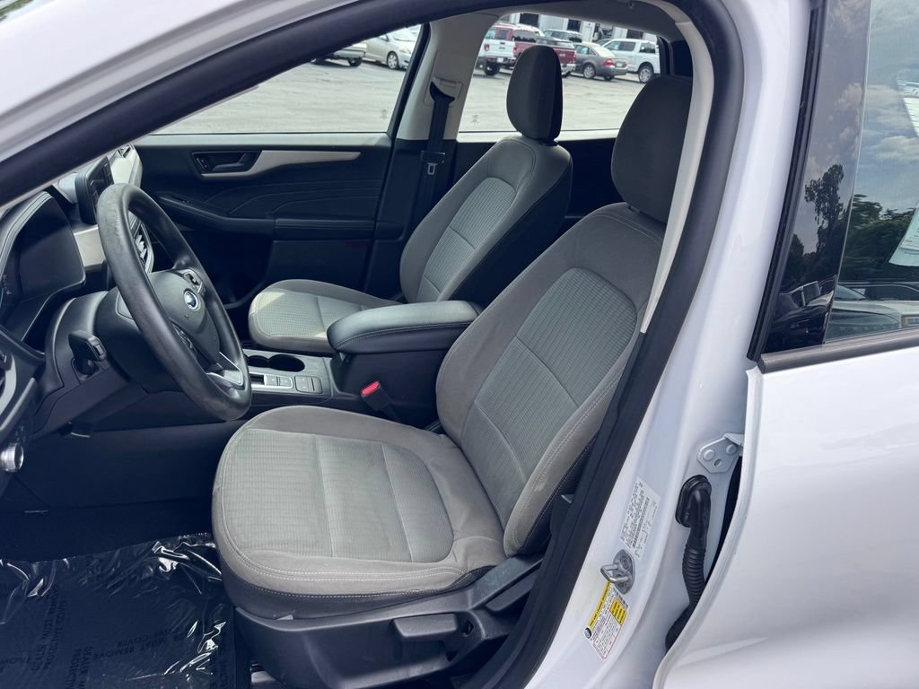 Used 2022 Ford Escape S AWD/4WD image 18