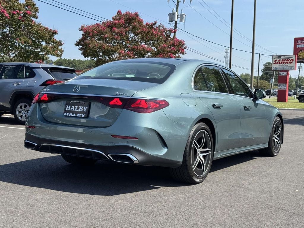 Used 2024 Mercedes-Benz E 350 4MATIC Sedan image 21