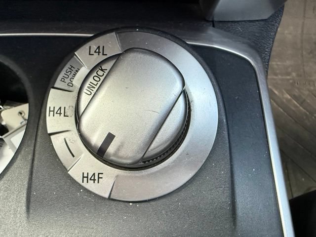 Used 2016 Toyota 4Runner Limited AWD/4WD image 24