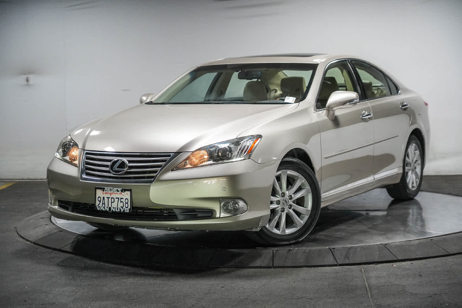 Used 2012 Lexus ES 350 FWD image 1