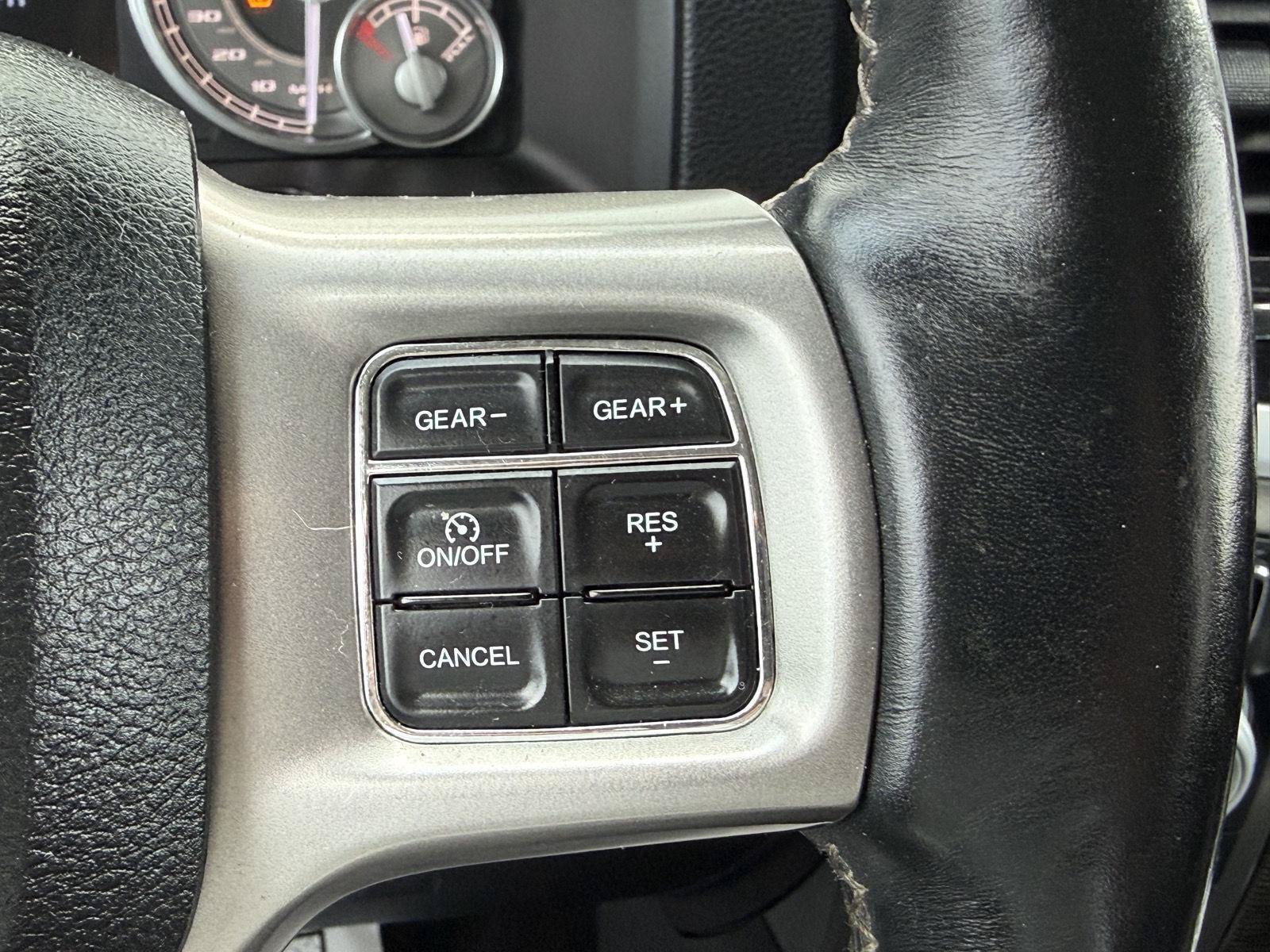 Used 2014 RAM 1500 Limited AWD/4WD image 17