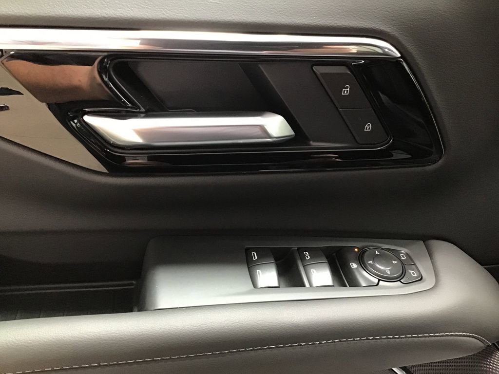 New 2026 Chevrolet Tahoe LS image 18