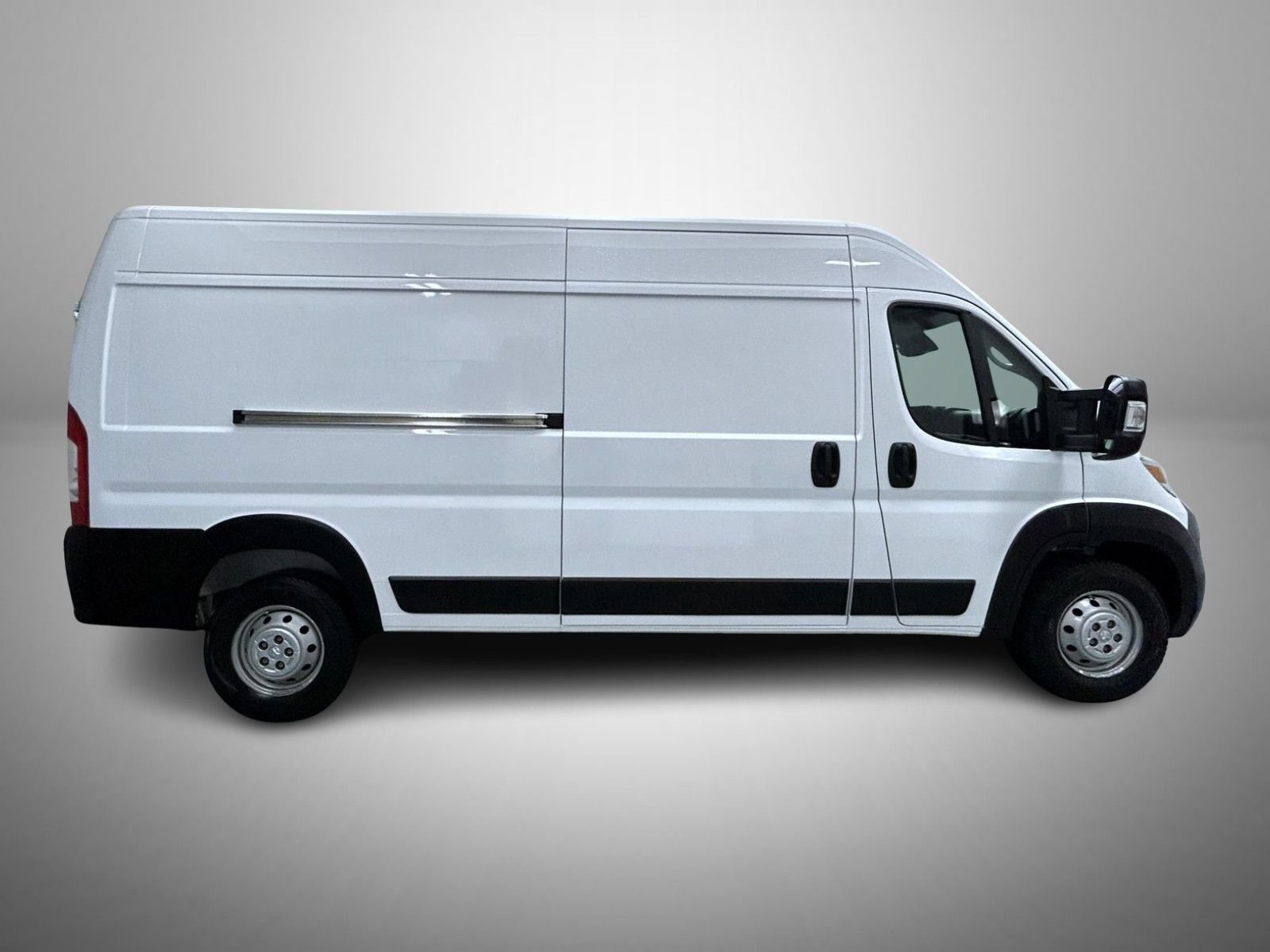 Used 2023 RAM ProMaster 2500 FWD image 4