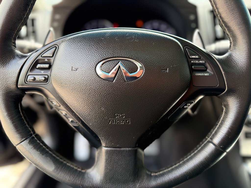 Used 2014 INFINITI Q60 Journey w/ Premium Package RWD image 12