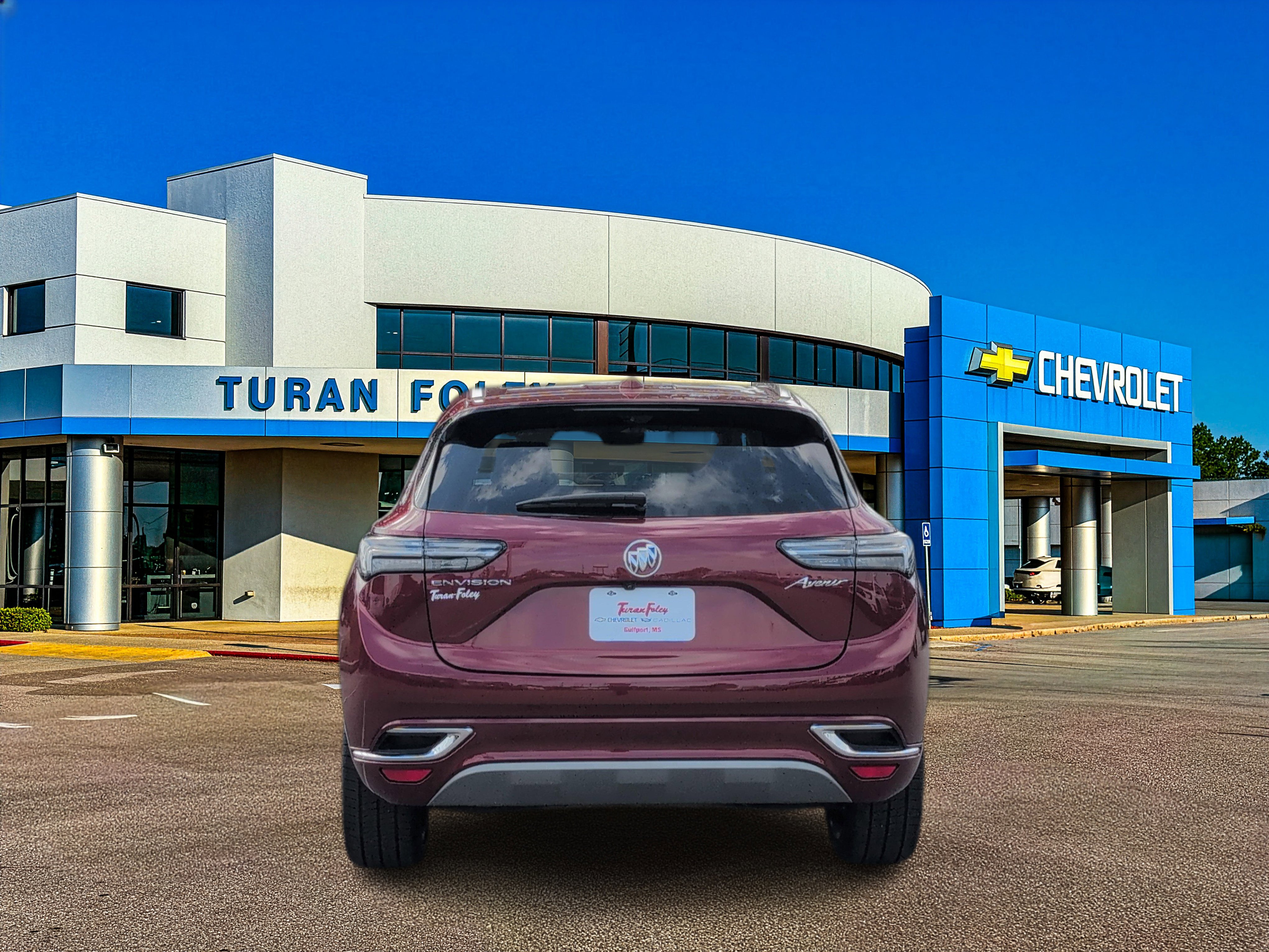 Used 2021 Buick Envision Avenir w/ Technology Package II image 4