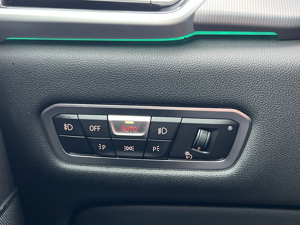 Used 2021 BMW X5 xDrive40i w/ Convenience Package image 14