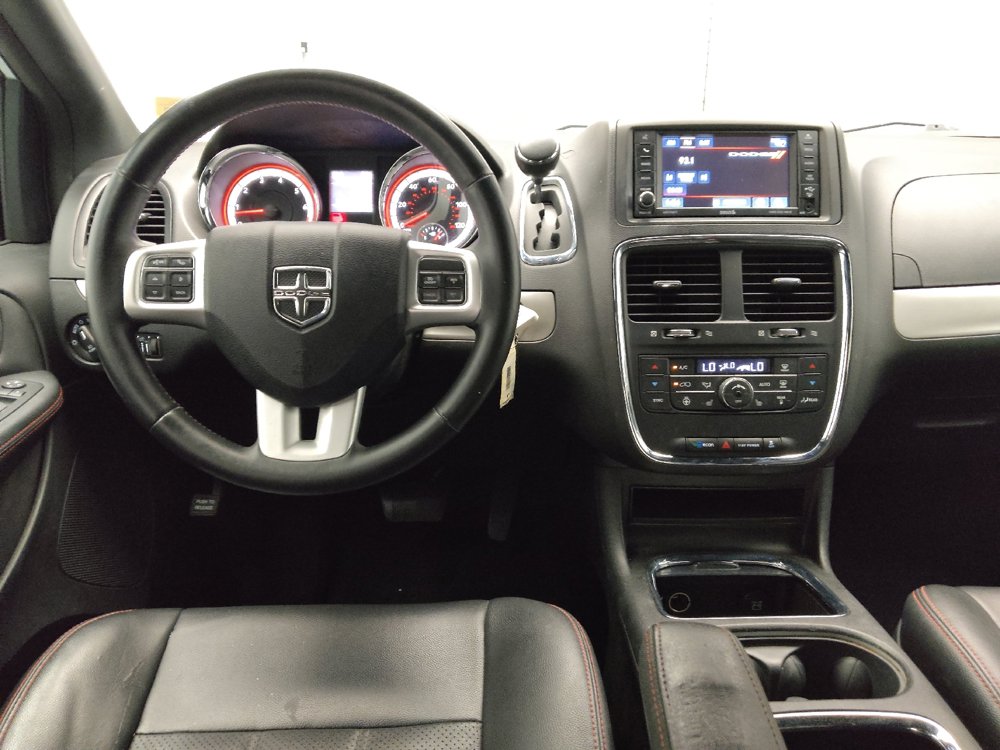 Used 2017 Dodge Grand Caravan GT w/ Mopar Premium Addition Group FWD image 22