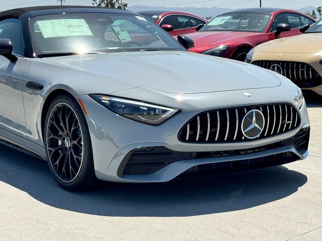 New 2025 Mercedes-Benz SL 43 AMG image 3