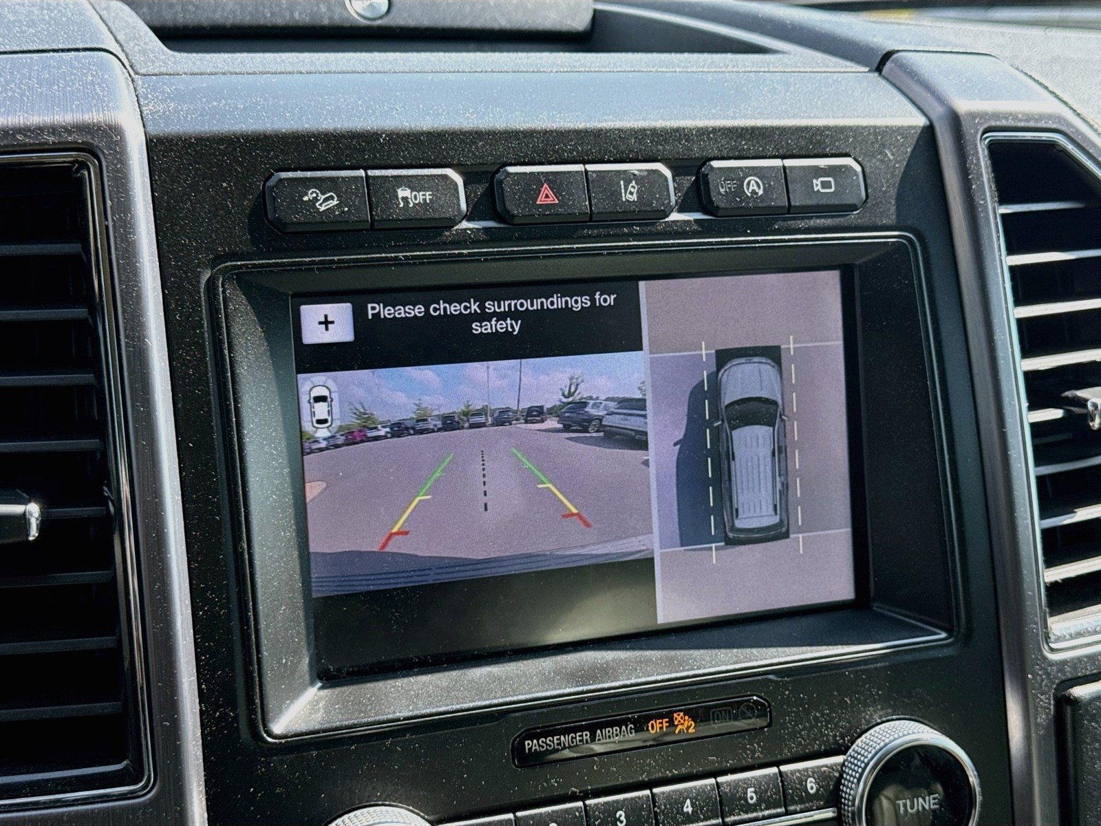 Used 2019 Ford Expedition Platinum AWD/4WD image 17