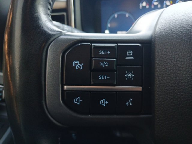 Certified 2024 Ford F250 Lariat w/ Lariat Ultimate Package AWD/4WD image 8
