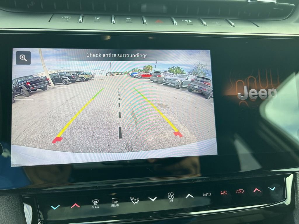 New 2026 Jeep Grand Cherokee Limited image 15