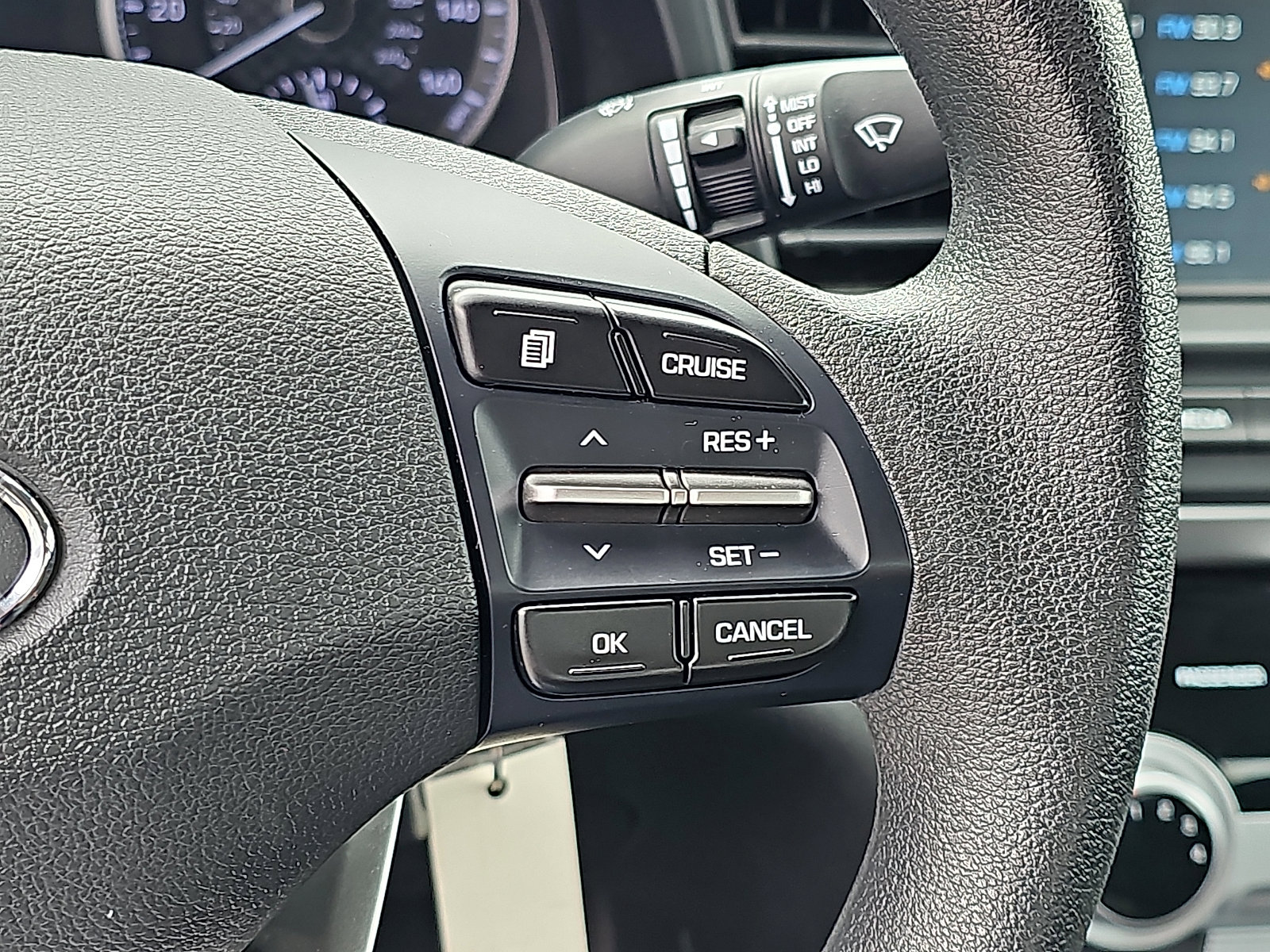 Used 2019 Hyundai Elantra SEL w/ Cargo Package FWD image 22