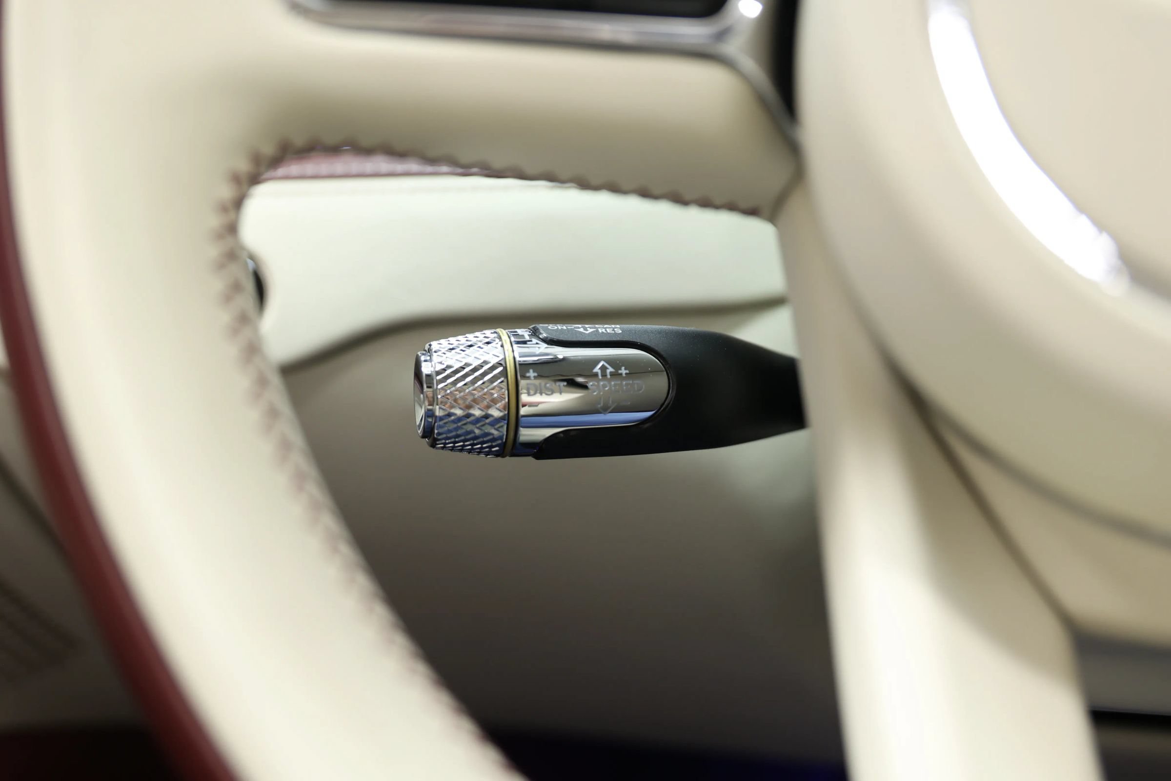Used 2022 Bentley Flying Spur W12 AWD/4WD image 40