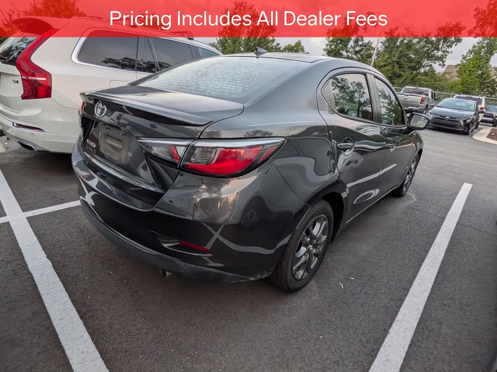 Certified 2020 Toyota Yaris LE FWD image 7