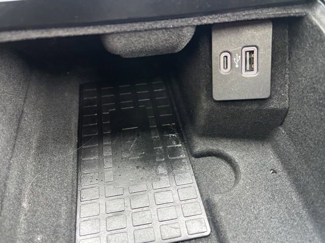 Used 2022 Lincoln Nautilus Black Label w/ Class II Trailer Tow Package image 36