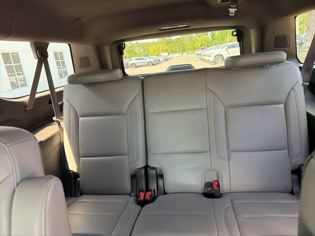 Certified 2021 Chevrolet Suburban Z71 w/ Z71 Off-Road Package AWD/4WD image 8