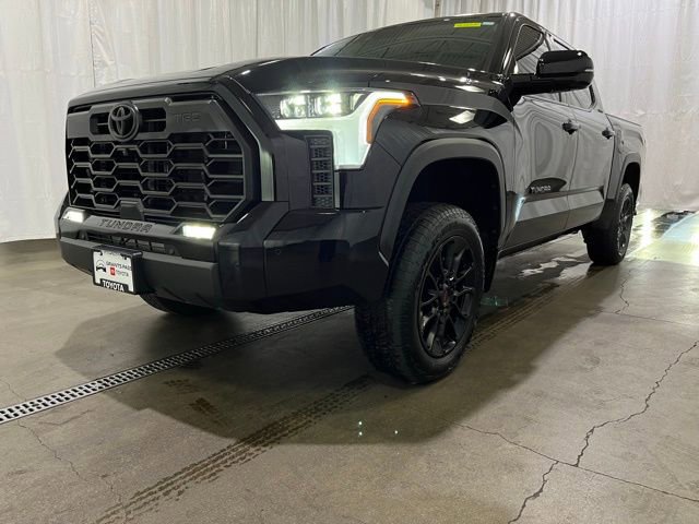 Used 2024 Toyota Tundra Limited w/ TRD Off-Road Package AWD/4WD image 24
