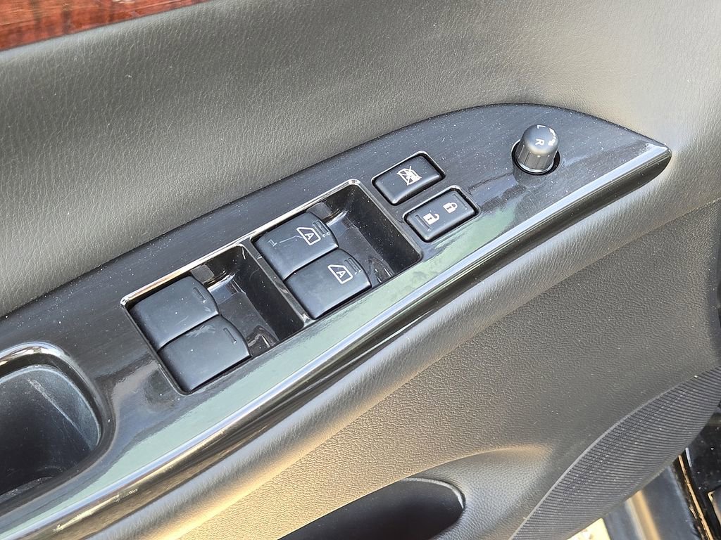 Used 2016 INFINITI QX50 AWD w/ Premium Plus Package image 20