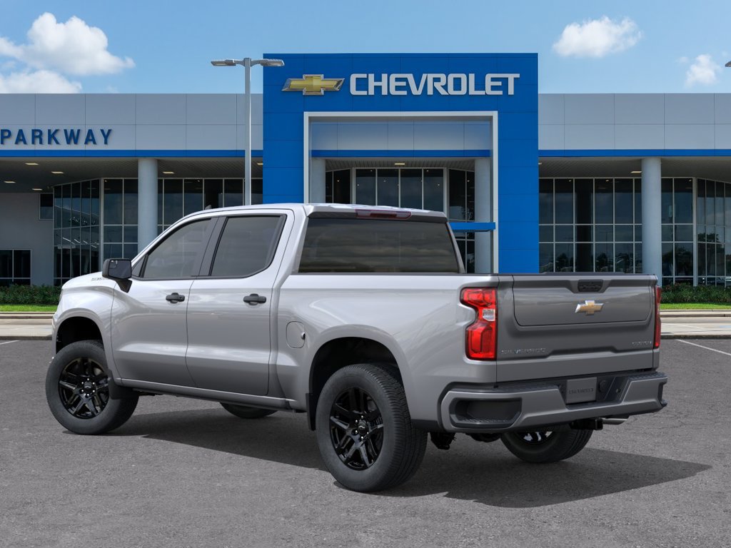 New 2026 Chevrolet Silverado 1500 Custom RWD image 3