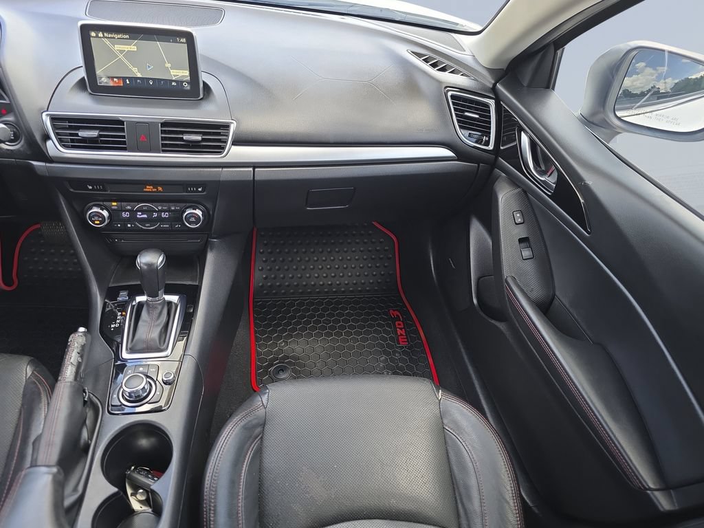 Used 2015 MAZDA MAZDA3 s Grand Touring w/ Technology Package FWD image 16