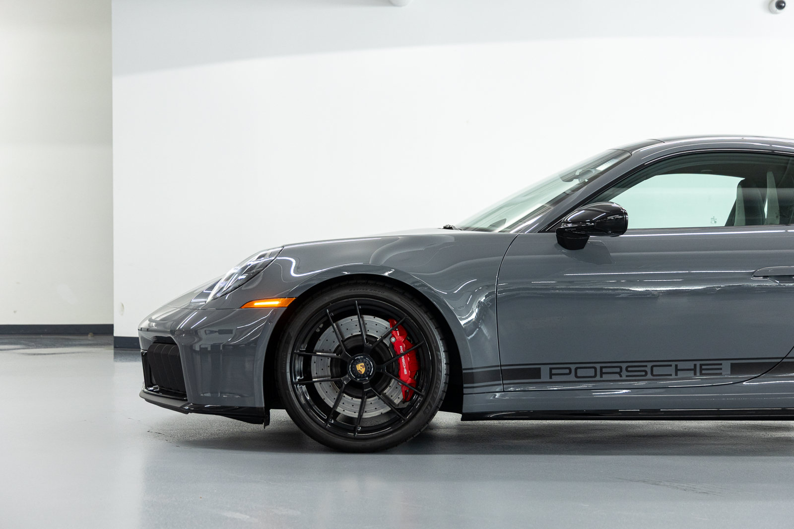 Used 2026 Porsche 911 Carrera GTS RWD image 13