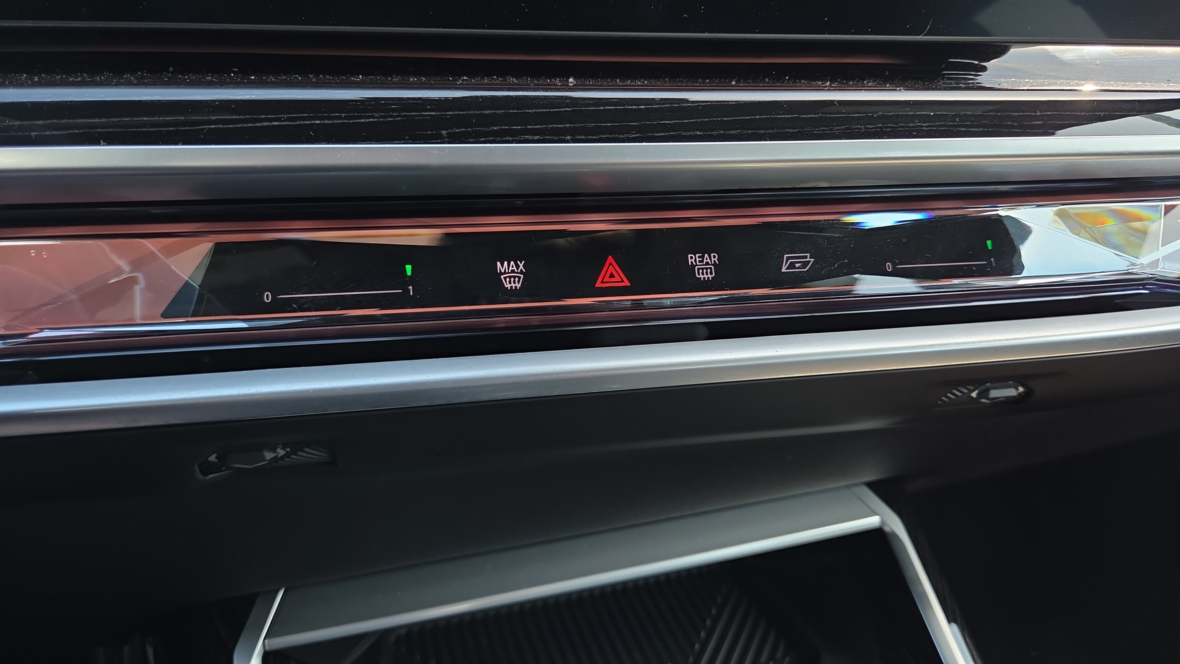 Used 2023 BMW 740i RWD image 28