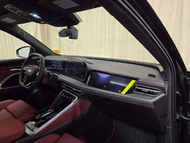 New 2026 Audi SQ5 Prestige AWD/4WD image 33