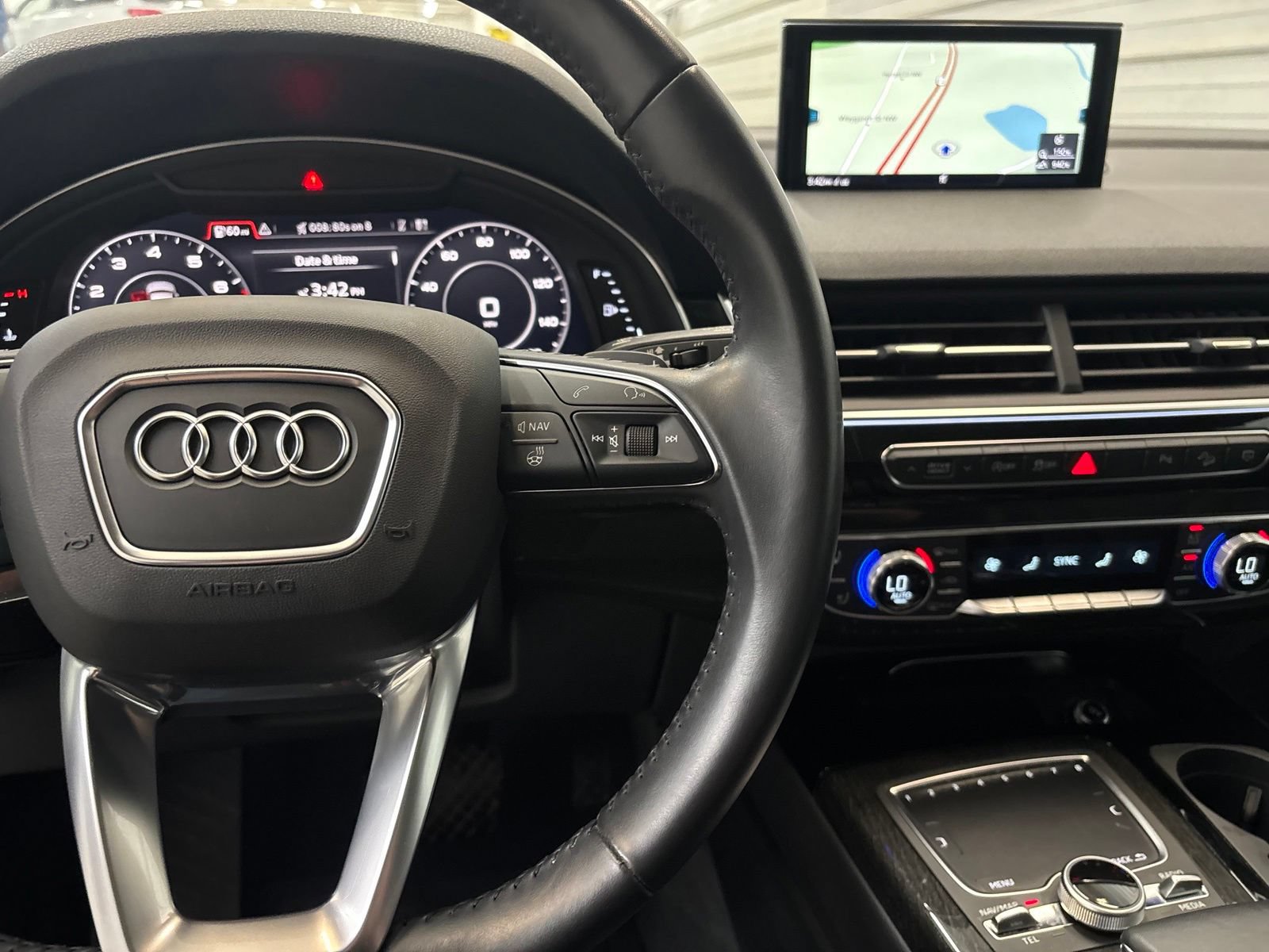 Used 2019 Audi Q7 3.0T Premium Plus w/ Premium Plus Package AWD/4WD image 15