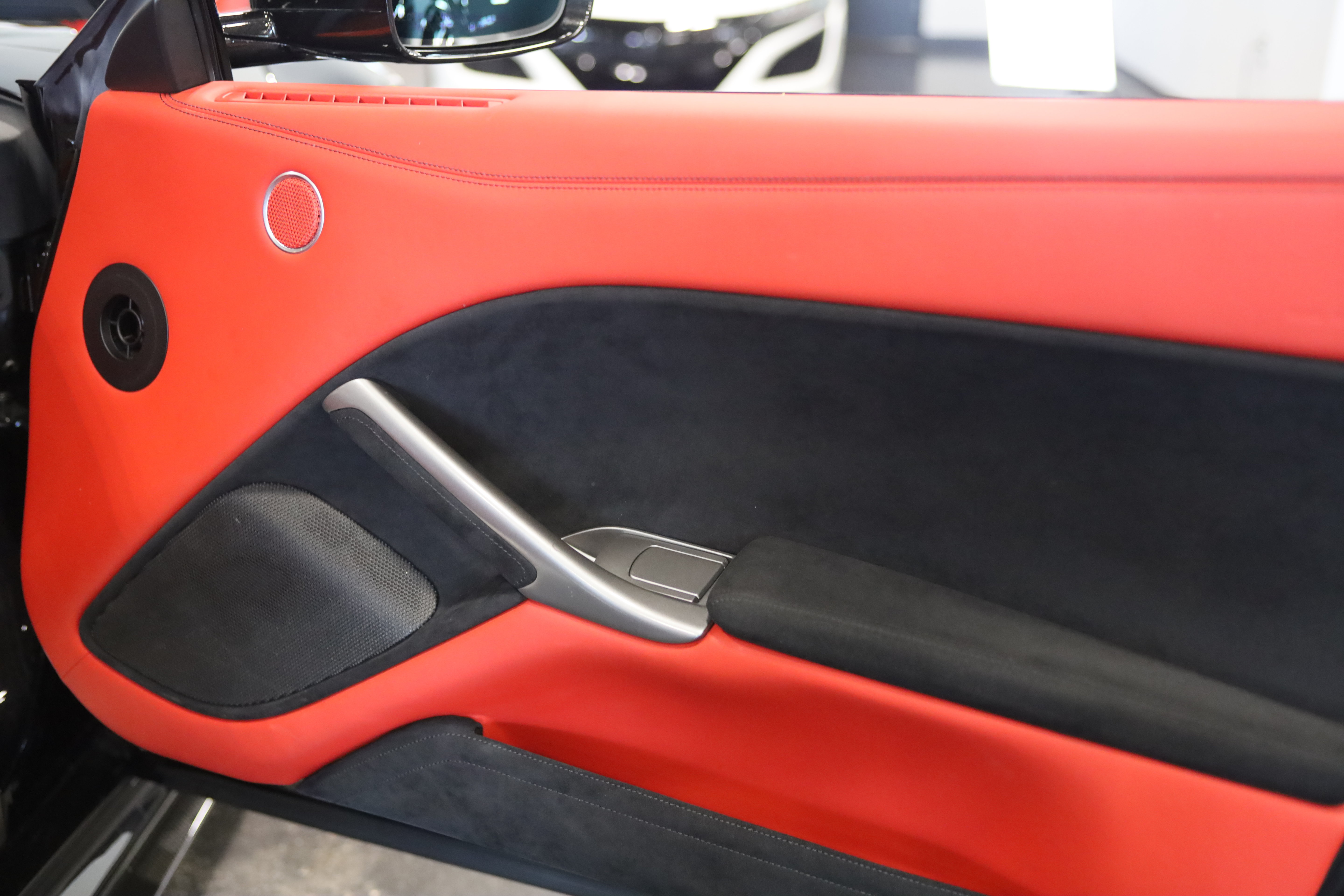 Used 2017 Ferrari F12 Berlinetta RWD image 36