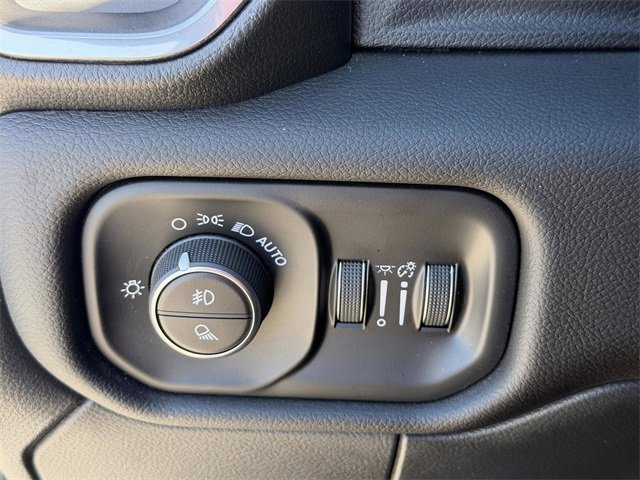 Used 2024 RAM 2500 Laramie w/ Safety Group image 33