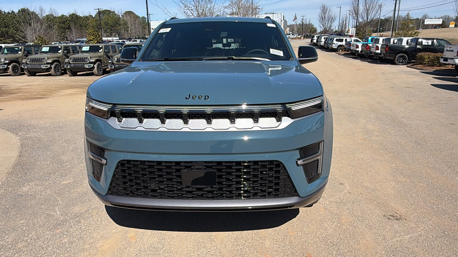 New 2026 Jeep Grand Wagoneer 4WD image 3