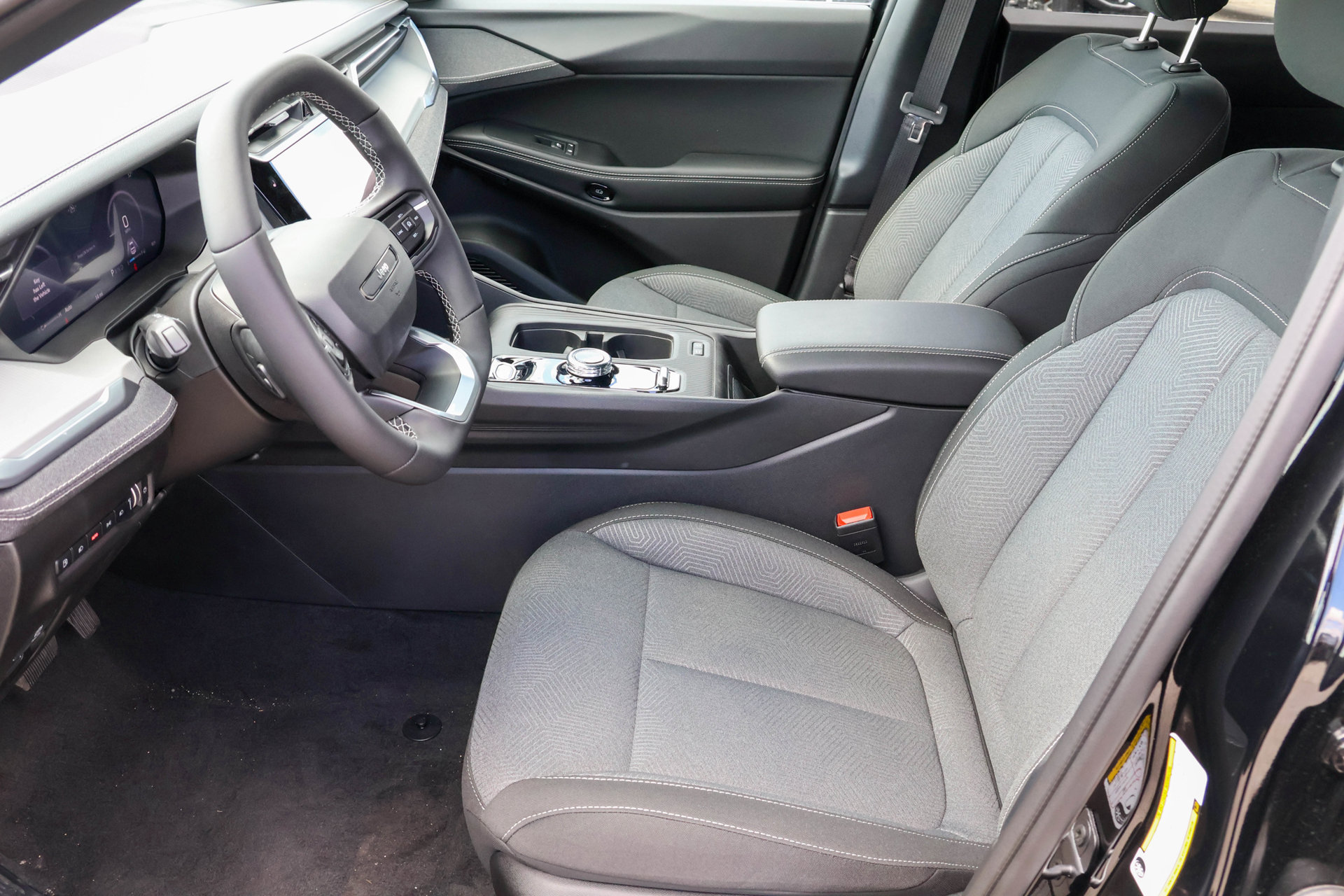 New 2026 Jeep Cherokee Laredo AWD/4WD image 4