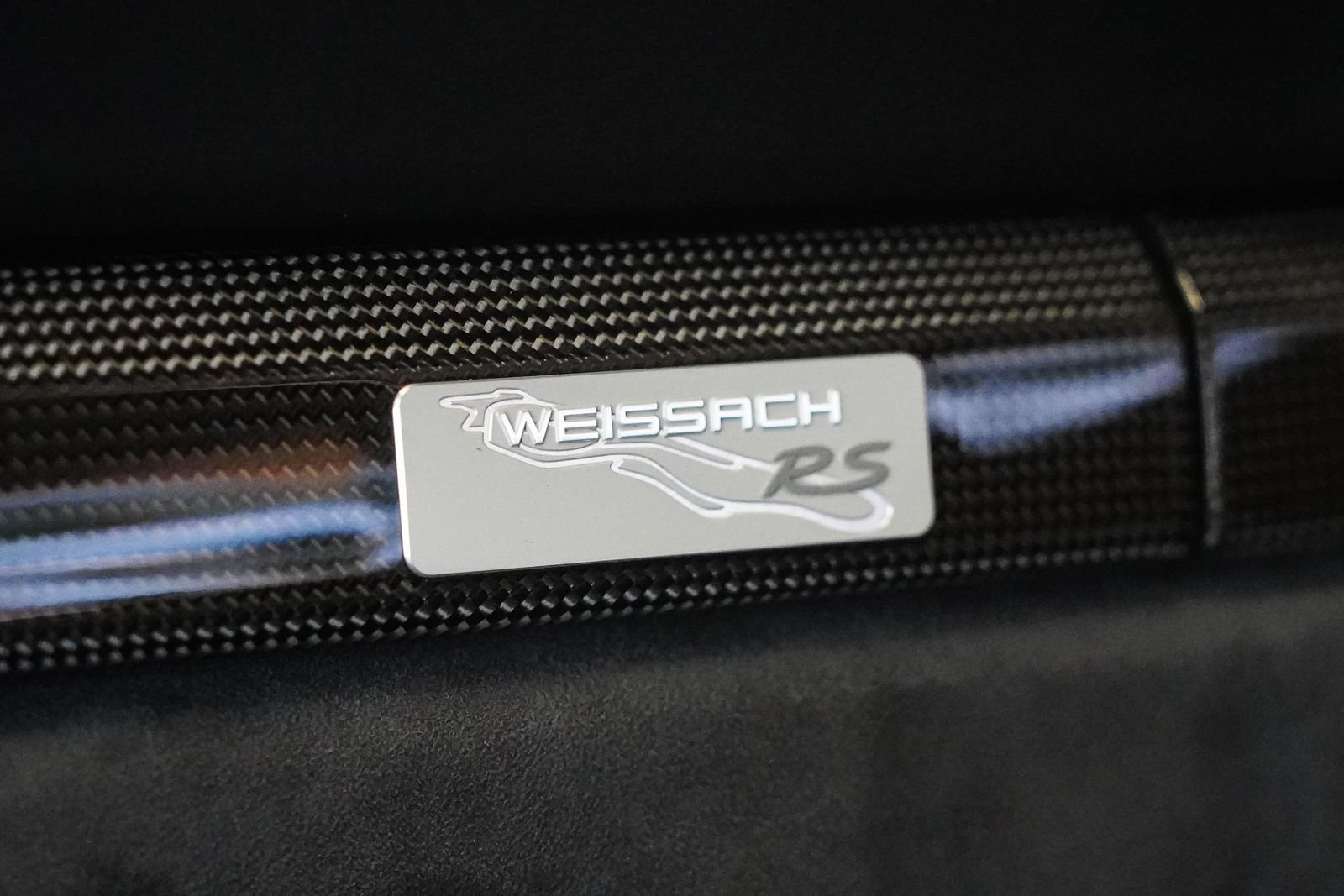Used 2018 Porsche 911 GT2 RS w/ Weissach Package RWD image 31