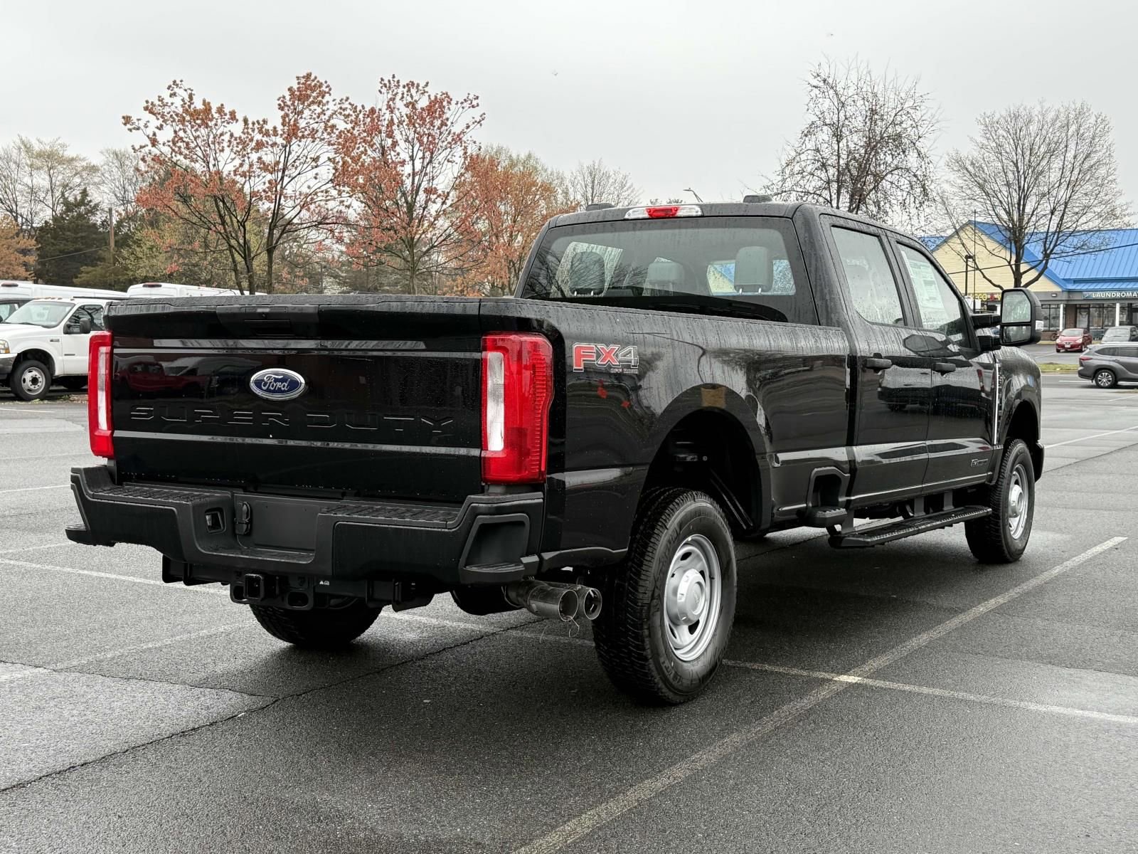 New 2025 Ford F250 XL w/ XL Driver Assist Package AWD/4WD image 2
