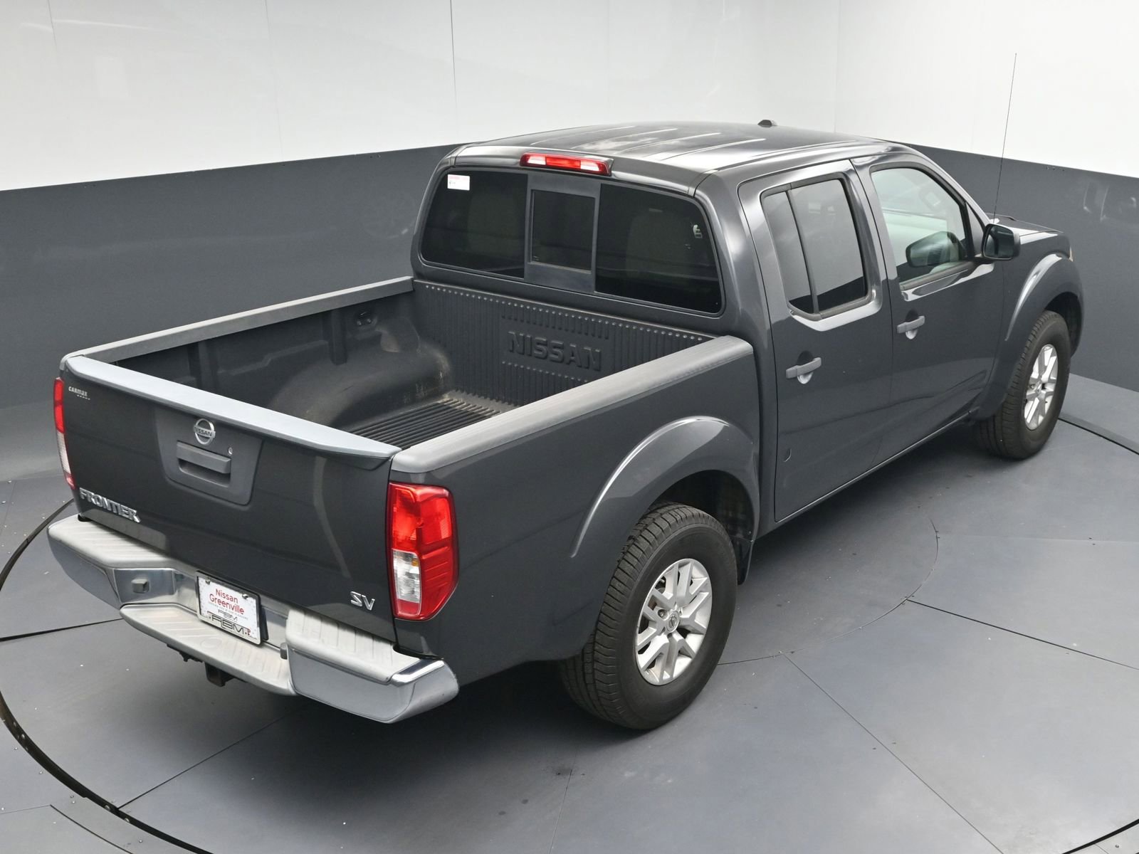 Used 2015 Nissan Frontier SV RWD image 29