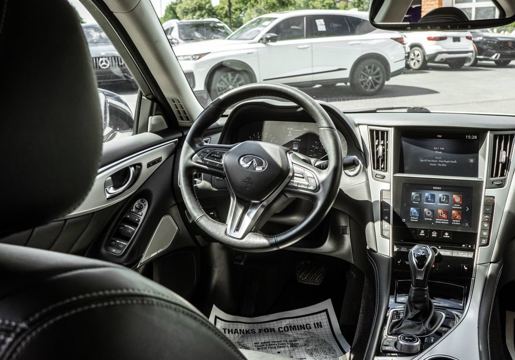 Used 2022 INFINITI Q50 Luxe AWD/4WD image 12