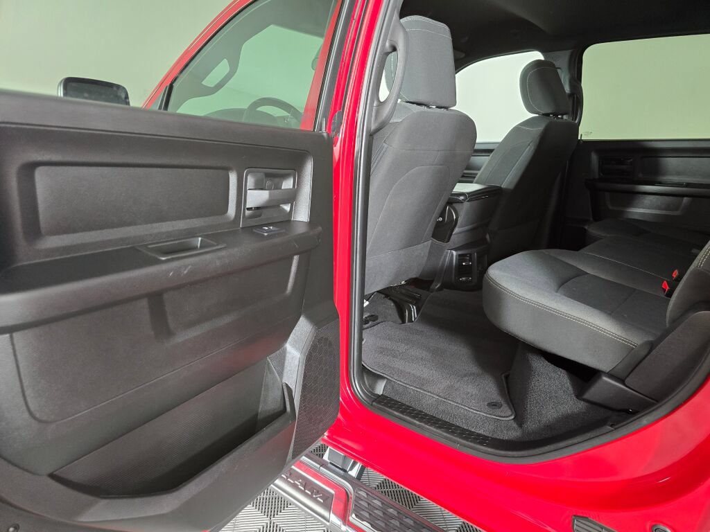 Used 2022 RAM 2500 Tradesman AWD/4WD image 34