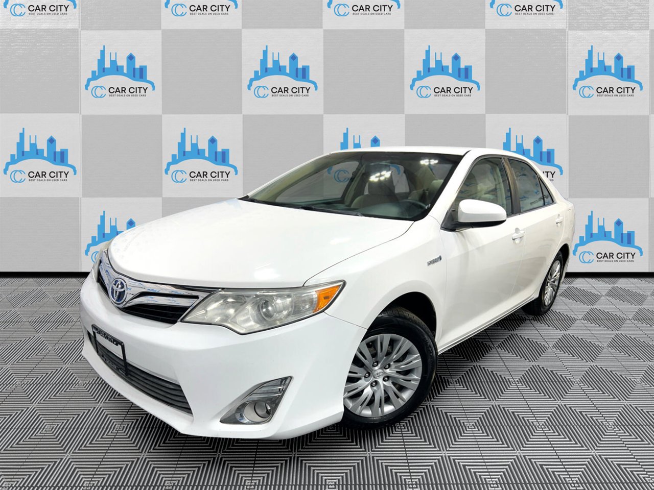 Used 2012 Toyota Camry LE
