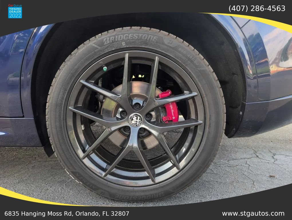 Used 2021 Alfa Romeo Stelvio Ti w/ Nero Edizione AWD/4WD image 33