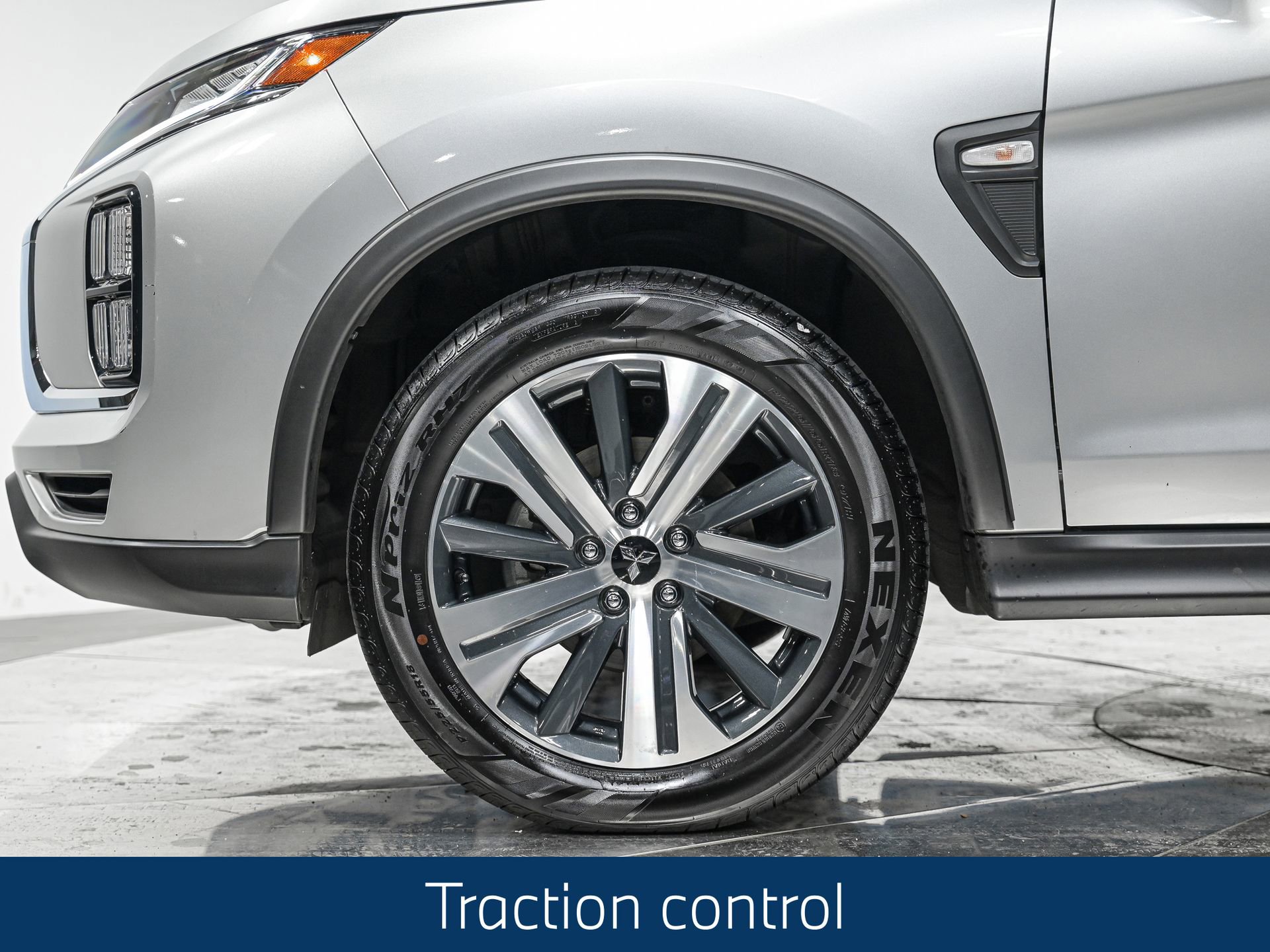 Used 2024 Mitsubishi Outlander Sport ES image 3