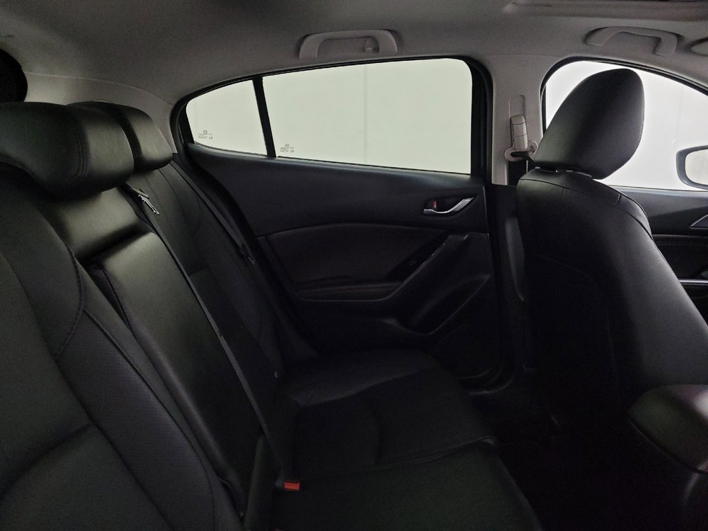 Used 2018 MAZDA MAZDA3 Grand Touring FWD image 19