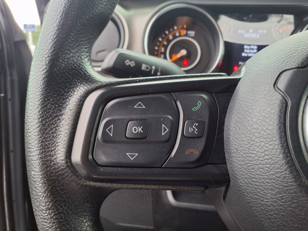 Used 2022 Jeep Gladiator Sport w/ Trailer Tow Package image 11